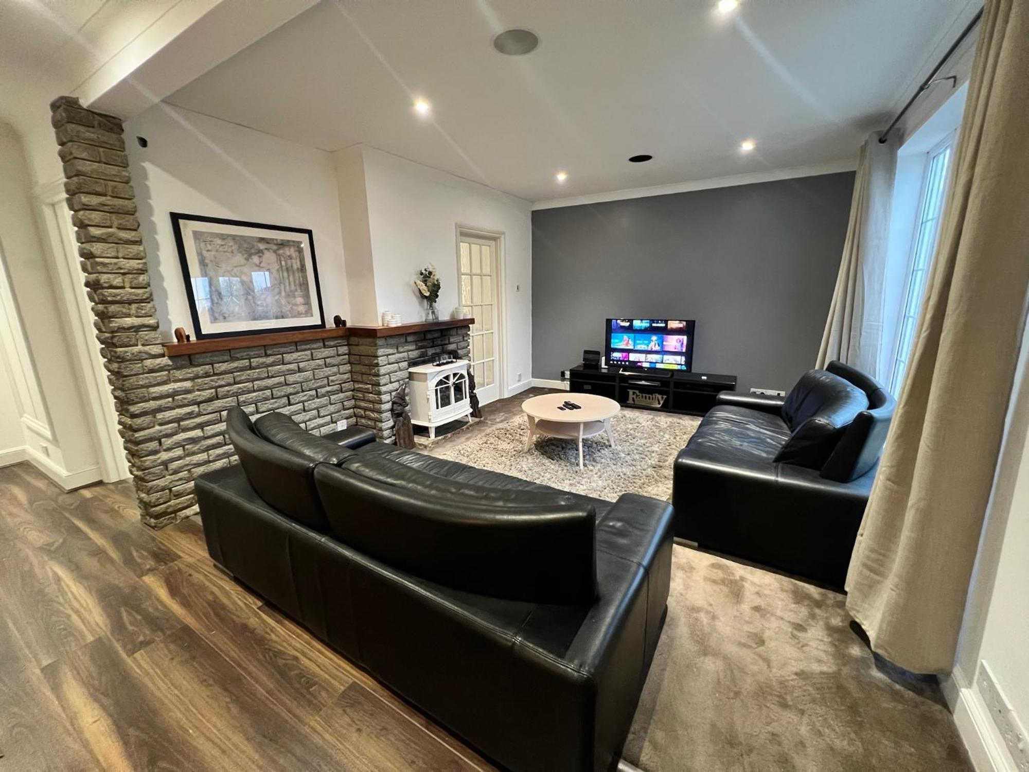 Cozy 3 Bedroom House, Greenwich, London Abbey Wood المظهر الخارجي الصورة